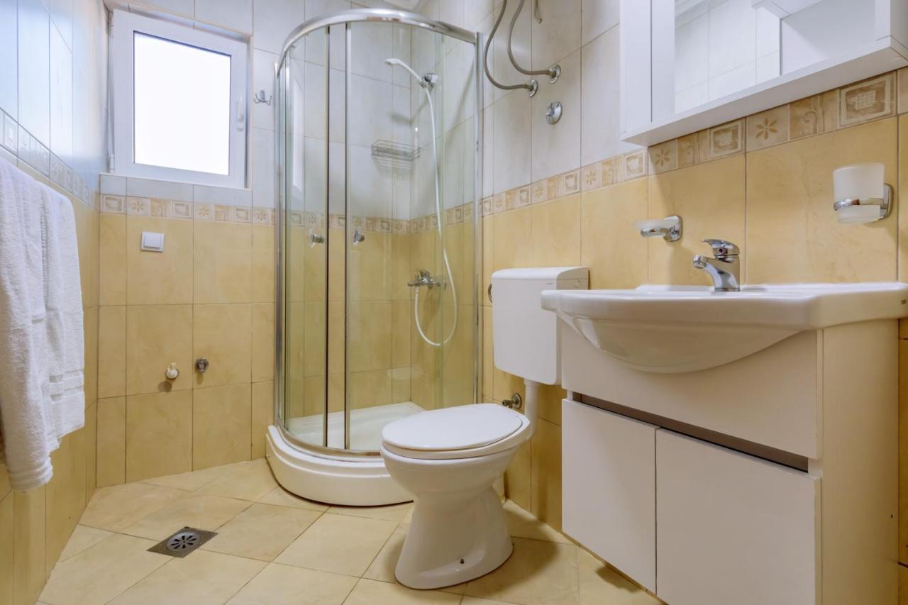 Ani Apartmani Dobra Voda Ngoại thất bức ảnh