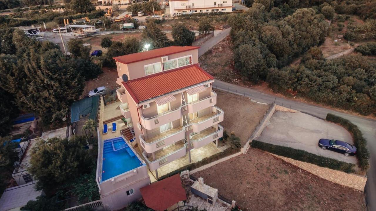 Ani Apartmani Dobra Voda Ngoại thất bức ảnh