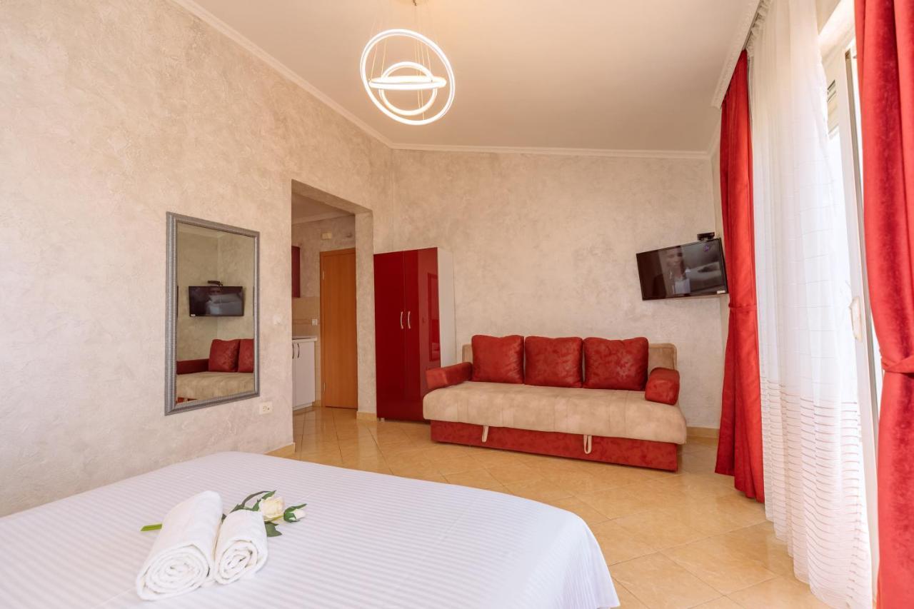 Ani Apartmani Dobra Voda Ngoại thất bức ảnh