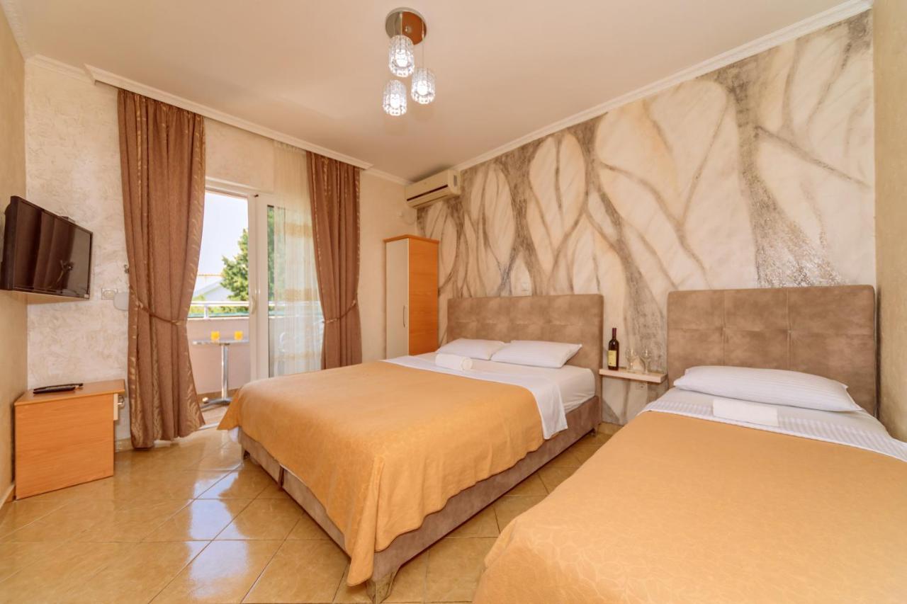 Ani Apartmani Dobra Voda Ngoại thất bức ảnh